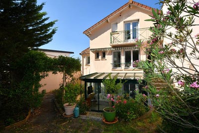 /international/fr/chatou-ile-de-france-310108952718/