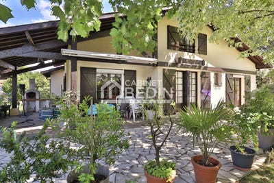 /international/fr/gujan-mestras-aquitaine-310100935502/?lang=zh-tw