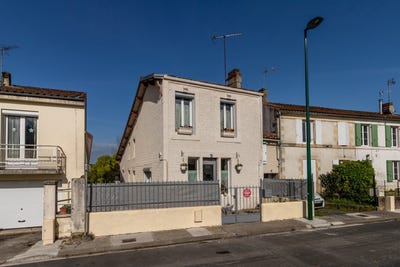 /international/fr/saint-savinien-charente-310106506538/