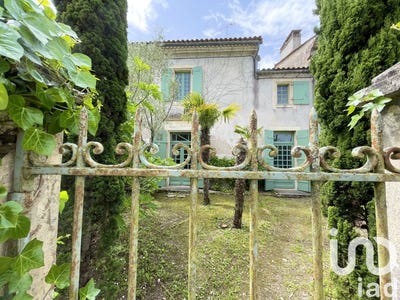/international/fr/saint-seurin-de-cadourne-aquitaine-310100436366/