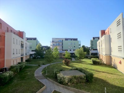 /international/fr/la-riche-centre-val-de-loire-310119340494/