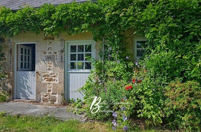 /international/fr/pommerit-le-vicomte-brittany-310106412179/