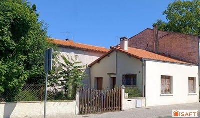 /international/fr/thenac-charente-310100763182/