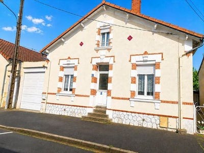 /international/fr/thouars-charente-310108006929/