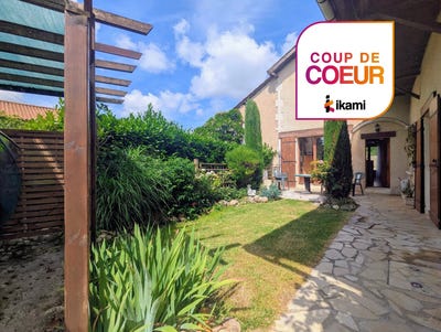 /international/fr/annesse-et-beaulieu-aquitaine-310108862647/