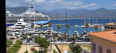 /international/fr/ajaccio-corsica-310101282585/?lang=en