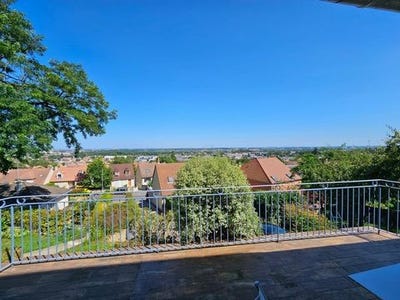 /international/fr/la-ville-du-bois-ile-de-france-120094018236/