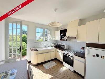 /international/fr/cholet-pays-de-la-loire-310108404847/