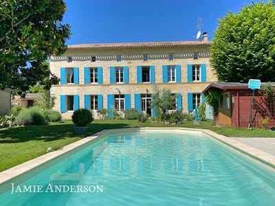 /international/fr/montcaret-aquitaine-120092945052/