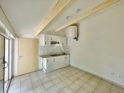 /international/fr/sernhac-languedoc-roussillon-310108668265/