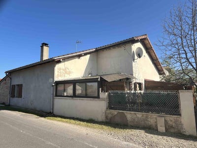 /international/fr/la-truchere-burgundy-310105793446/
