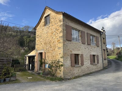 /international/fr/saint-cyprien-aquitaine-310108264402/