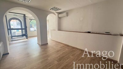 /international/fr/4-place-de-la-republique-tautavel-languedoc-roussillon-310098902068/