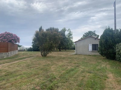 /international/fr/l-ile-d-olonne-pays-de-la-loire-310098839098/