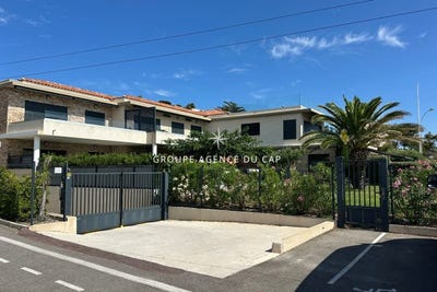 /international/fr/sainte-maxime-provence-alpes-cote-d-azur-310101081573/?lang=zh-cn