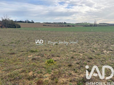 /international/fr/sainte-radegonde-aquitaine-310105263747/