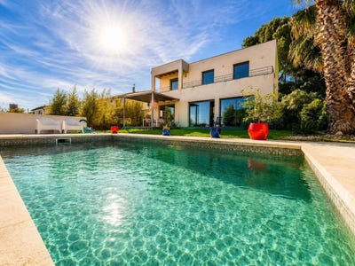 /international/fr/montpellier-languedoc-roussillon-310108559020/