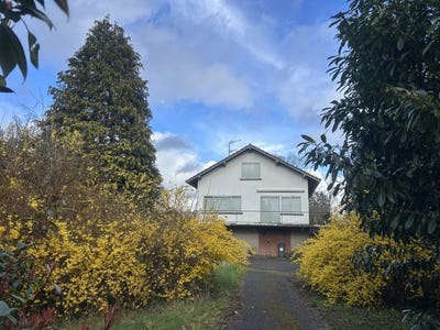 /international/fr/lachapelle-sous-chaux-franche-comte-310106715823/