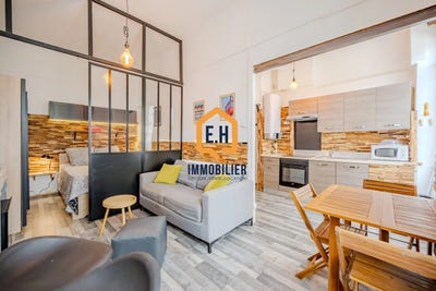 /international/fr/toulon-charente-310108314418/