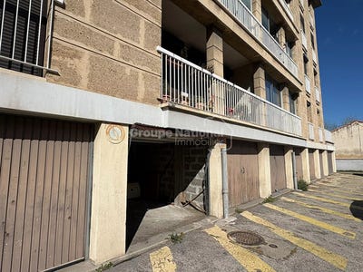 /international/fr/arles-languedoc-roussillon-310107012120/