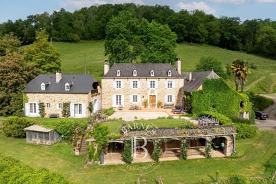 /international/fr/pau-aquitaine-310107775003/