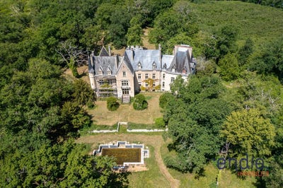 /international/fr/le-chautay-centre-val-de-loire-310109199721/