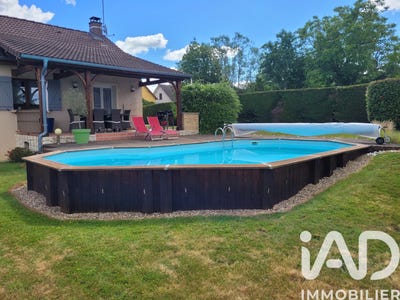 /international/fr/toulon-sur-arroux-burgundy-310108776815/