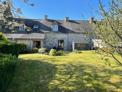 /international/fr/saint-michel-de-plelan-brittany-310108634227/?lang=pt