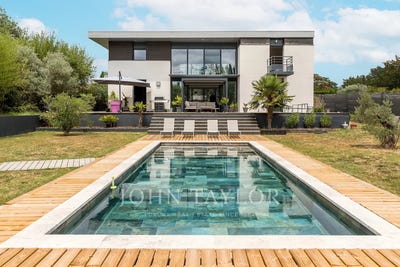 /international/fr/leognan-aquitaine-310100630897/?lang=zh-tw