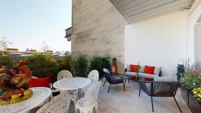 /international/fr/rue-lamarck-paris-ile-de-france-310109014787/