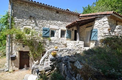 /international/fr/masquieres-aquitaine-310109858238/