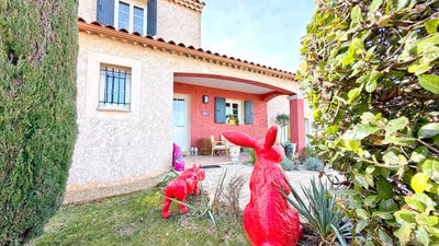 /international/fr/forcalquier-provence-alpes-cote-d-azur-310108211879/