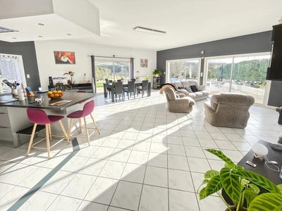 /international/fr/le-vernet-auvergne-310107969031/