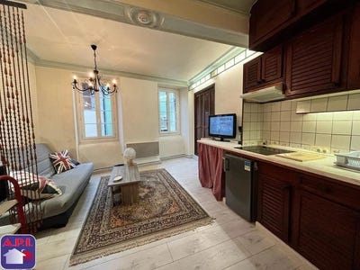 /international/fr/tarascon-sur-ariege-midi-pyrenees-310102850206/