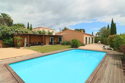 /international/fr/beziers-languedoc-roussillon-310101087528/?lang=pt