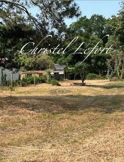 /international/fr/la-plaine-sur-mer-pays-de-la-loire-310100015787/