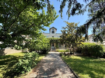 /international/fr/ales-languedoc-roussillon-310108652394/