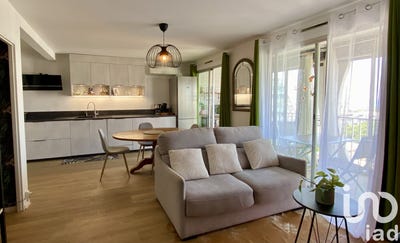 /international/fr/la-grande-motte-centre-val-de-loire-310099943038/