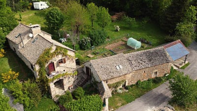 /international/fr/laissac-midi-pyrenees-310108996125/