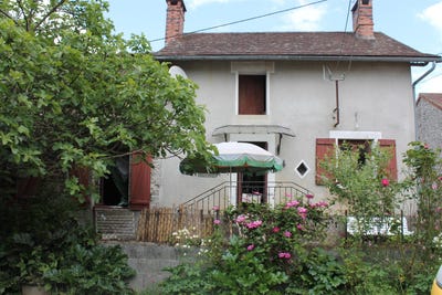 /international/fr/saint-saud-lacoussiere-aquitaine-310099731906/?lang=en