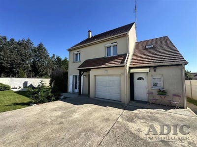 /international/fr/dammartin-en-goele-ile-de-france-310100828429/
