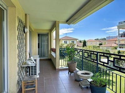 /international/fr/meyzieu-rhone-310102184610/