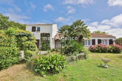 /international/fr/les-sables-d-olonne-pays-de-la-loire-310109022657/