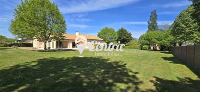 /international/fr/bressuire-charente-310108526047/