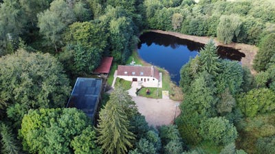 /international/fr/moux-en-morvan-burgundy-310105689982/