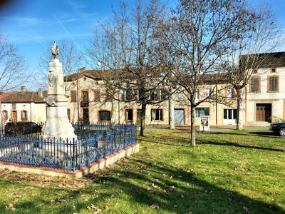 /international/fr/villefranche-d-astarac-midi-pyrenees-310103732378/