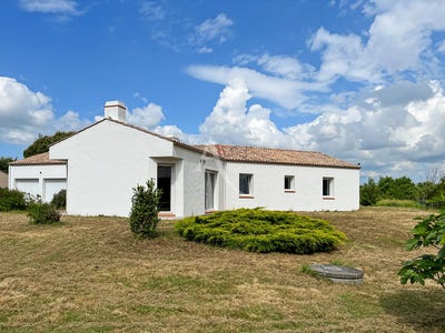/international/fr/sallertaine-pays-de-la-loire-310107268682/