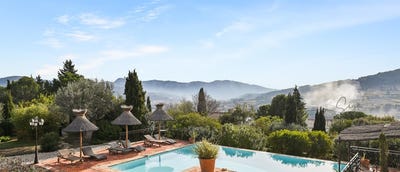 /international/fr/la-cadiere-d-azur-provence-alpes-cote-d-azur-310100877351/