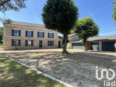 /international/fr/la-chapelle-bertrand-charente-310099221581/?lang=en