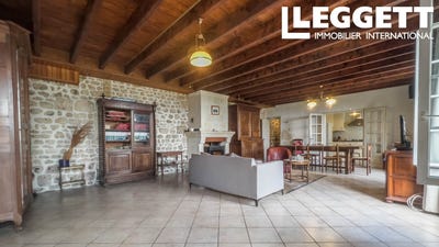 /international/fr/saint-simeux-charente-310108243850/